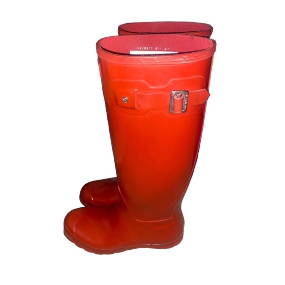Hunter Classic Red Rain Boots - Picture 2 of 6